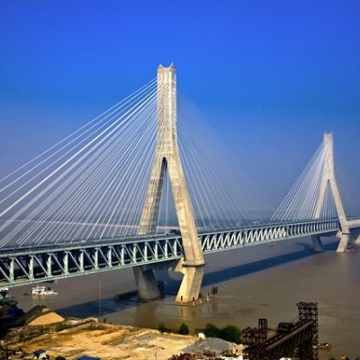 这些项目的建成，都是湖南基础工程公司技术实力的证明