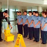广州市价格低的保洁公司白云区机场路办公室保洁服务提供清洁阿姨
